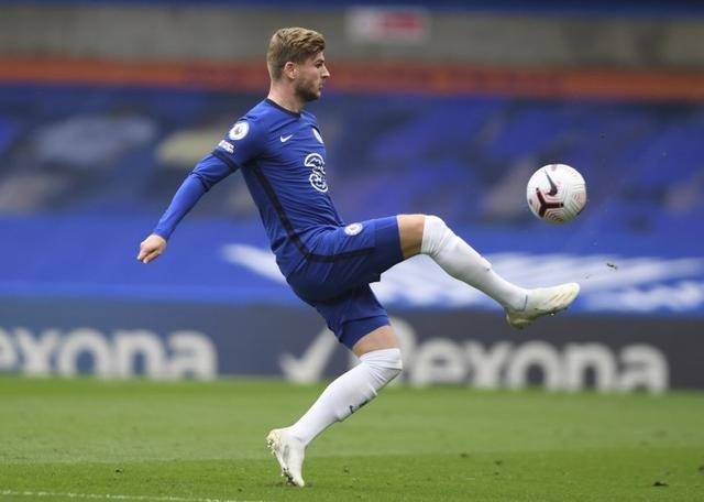 塞内加尔主帅：帕普-萨尔被撞了一下不太舒服，但不是大问题