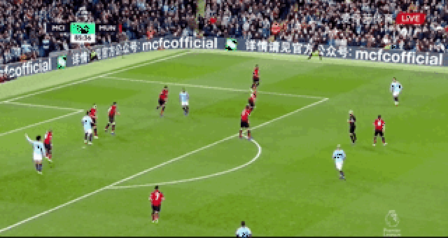 足球中超多名老将宣布退役，时代落幕