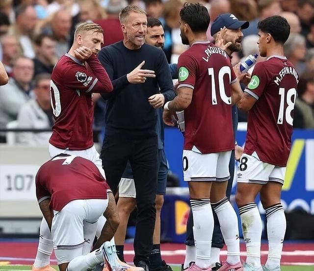 西媒：拉菲尼亚成巴萨非卖品，本赛季欲率队夺欧冠+世界杯