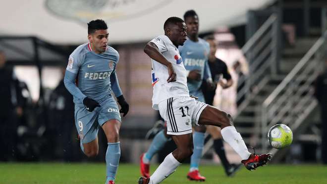 梅西去年被黑没有总冠军！今年就获得以MVP身份带队夺冠！