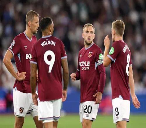 巴媒：西班牙人询问了罗比尼奥儿子小罗比尼奥，球员年底满18